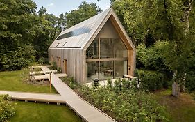 Luxe Lodge voor 6 met Groot Terras – Woodz Lodges Heusden-Zolder